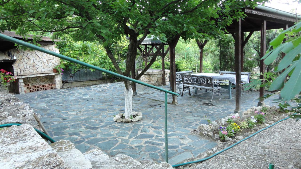 Villa Sunny Day Saints Constantine and Helena Exteriör bild